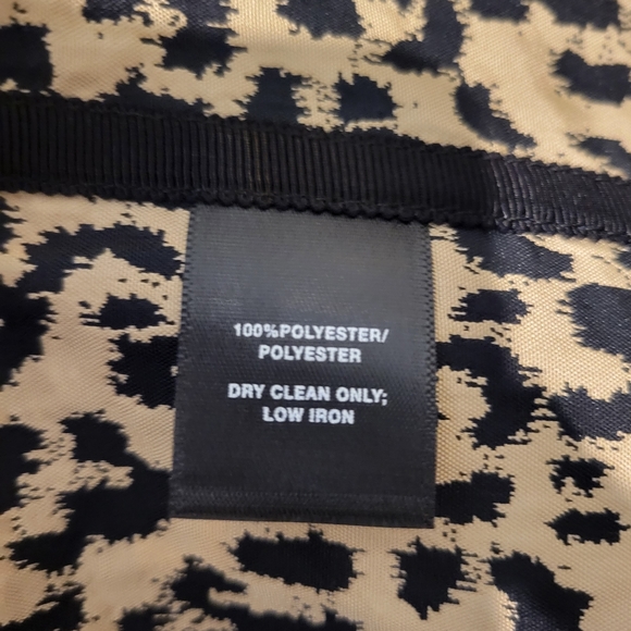 Jacket - Picture 9 of 9